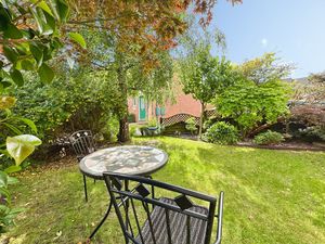 Front Garden- click for photo gallery